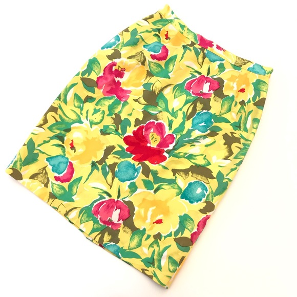 Adrienne Vittadini Dresses & Skirts - Adrienne Vittadini Yellow Water Color Floral Skirt